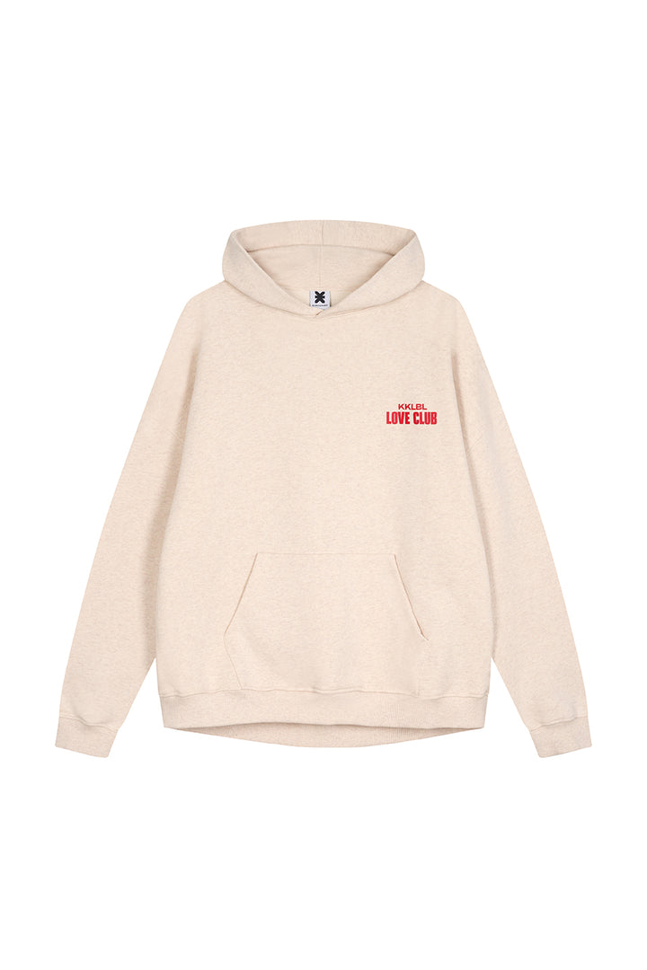 Hoodie Love Club Freisteller, Vorderansicht, beiger Oversized-Hoodie mit Bündchen an Ärmeln und Saum