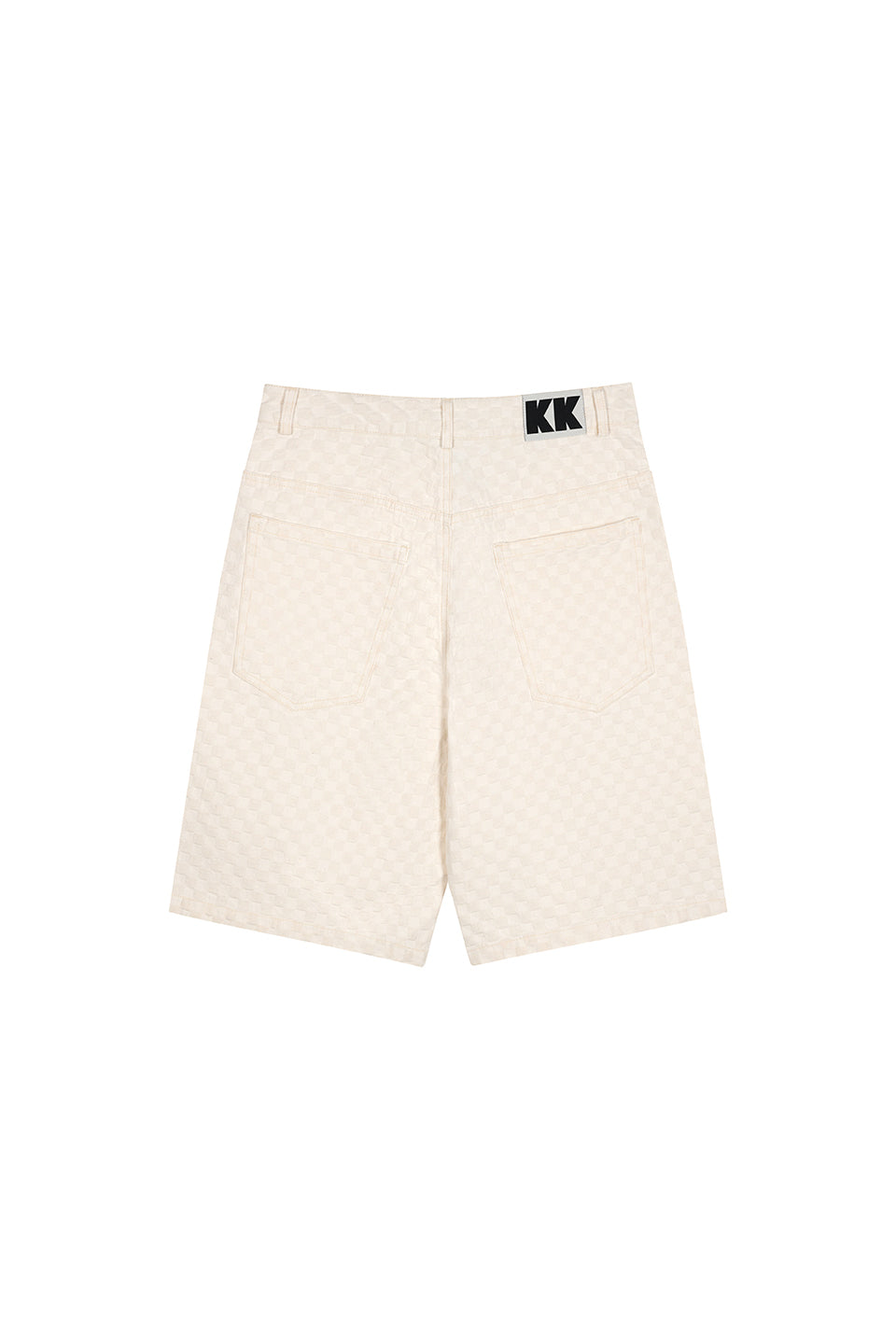 Rückansicht: Beige gemusterte Shorts mit schwarzem KK Logo-Patch aus The Tour 25 Collection