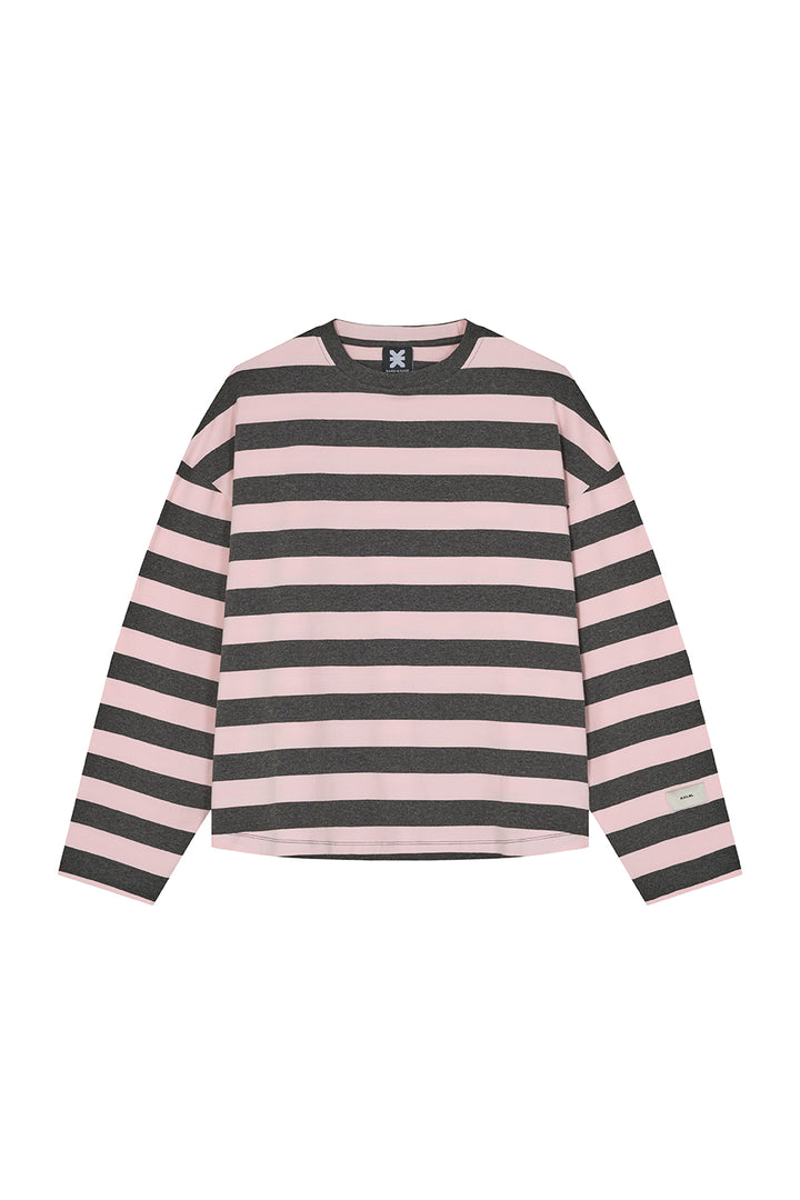 Pyjama Set Striped, Freisteller frontal, rosa-grau gestreiftes Longsleeve mit Rundhalsausschnitt und Weblabel
