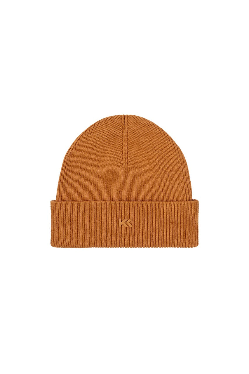 Beanie Brown