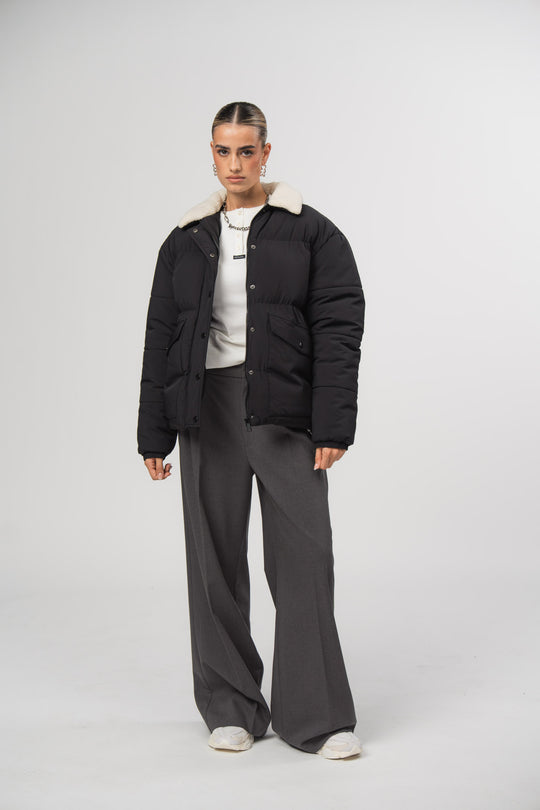 Bild von Oversize Puffer Jacket Black  aus Story 526 Kollektion
