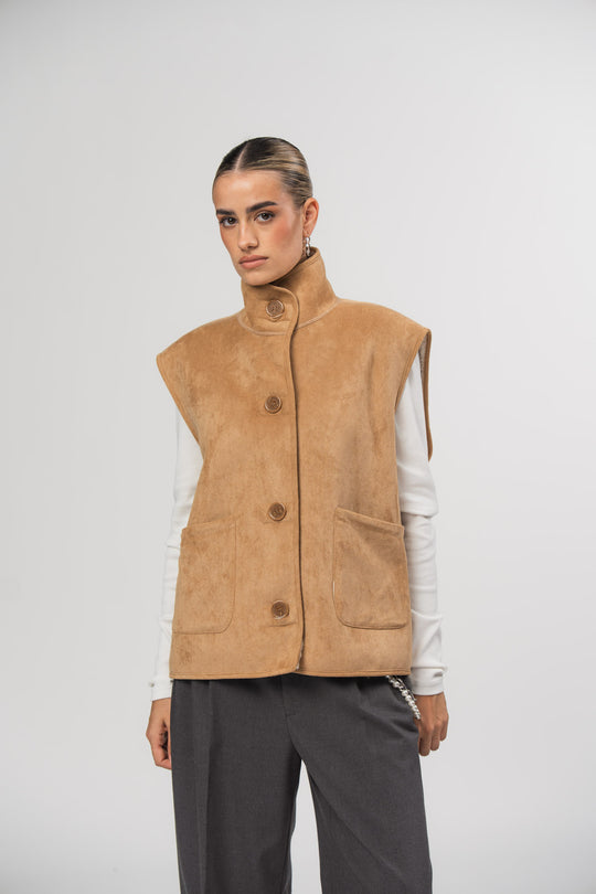 Alternative Ansicht von Reversible Teddy Vest  aus Story 526 Kollektion