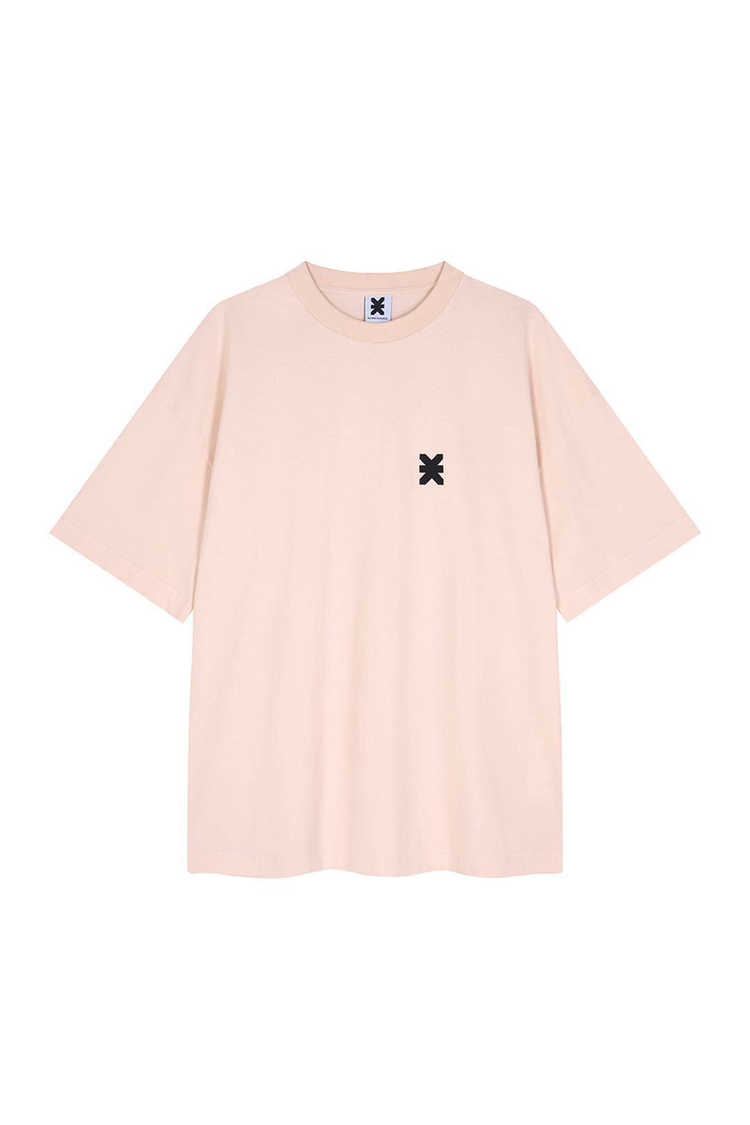 Core T-Shirt Pink, Freisteller frontal, Oversized T-Shirt mit kleinem Logo-Print vorne und Halsbündchen
