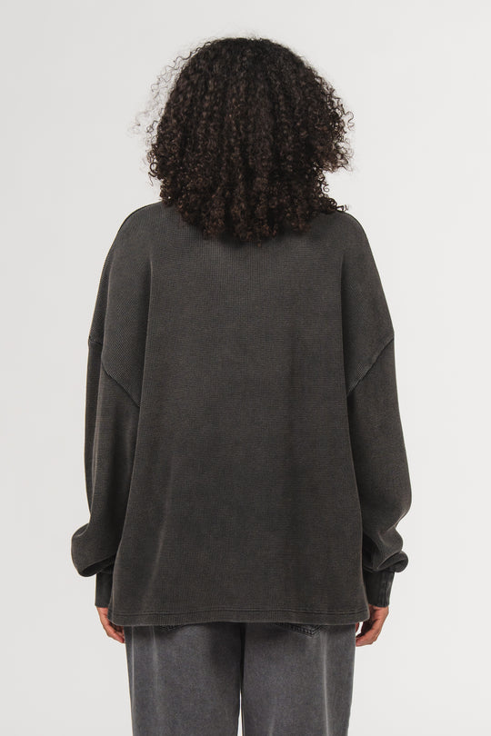Alternative Ansicht von Longsleeve Washed Grey  aus End Of Season Sale Kollektion im Angebot