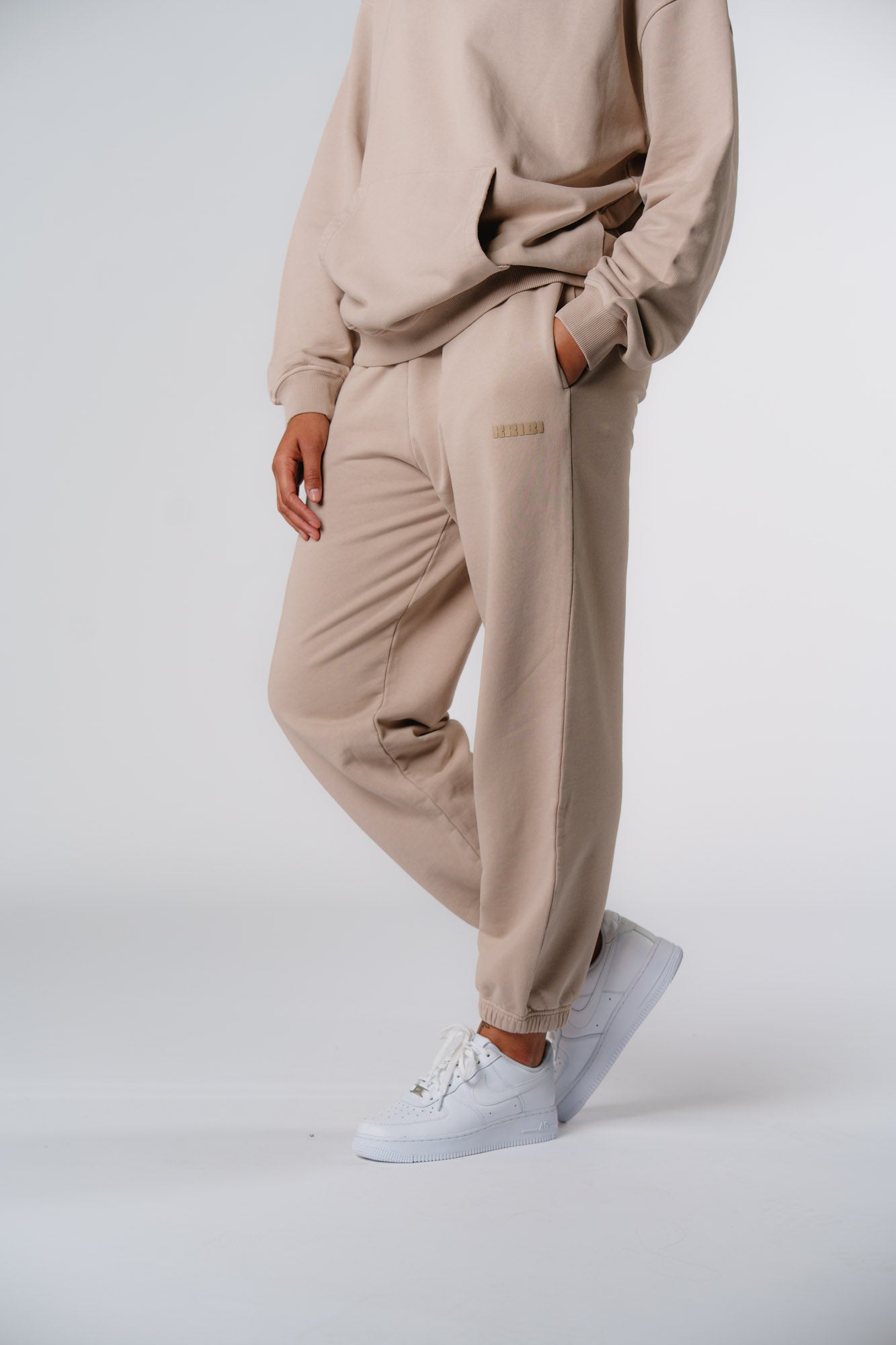 Jogger Pants Taupe