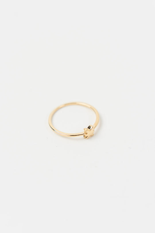 Alternative Ansicht von Ring Logo Gold  aus The Last Dance Kollektion