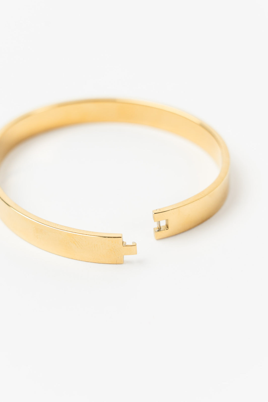 Bangle Bracelet Gold