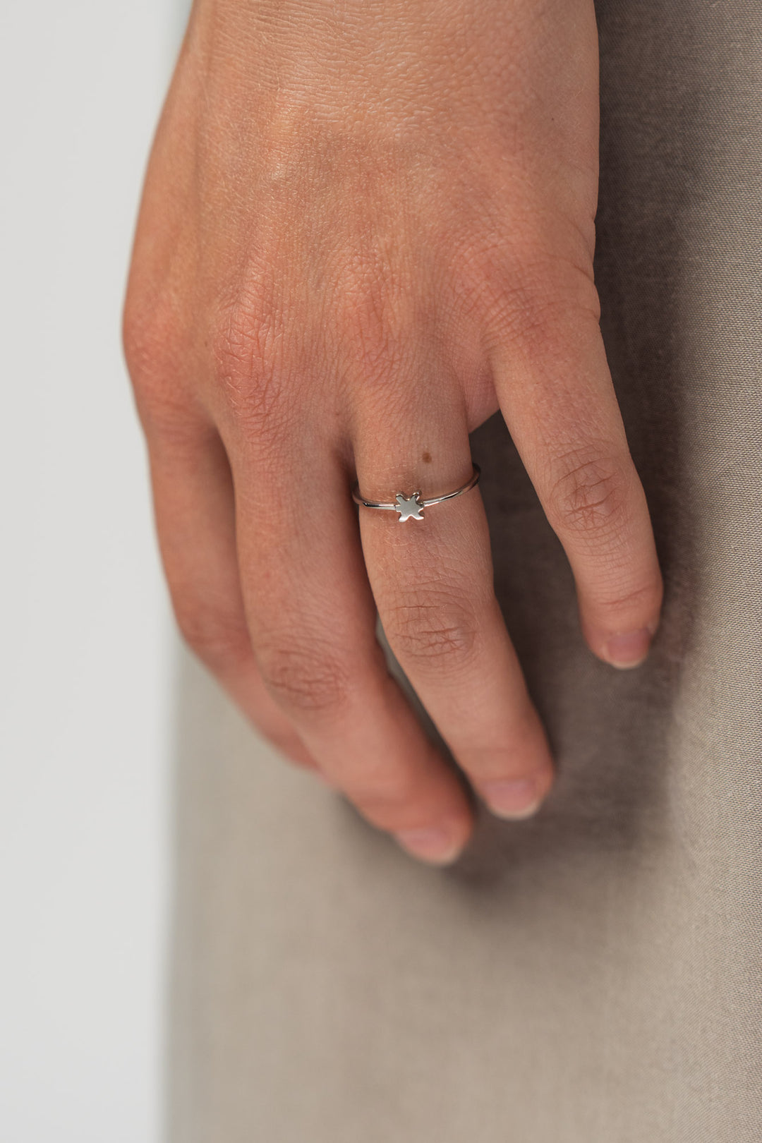 Ring Logo Silver