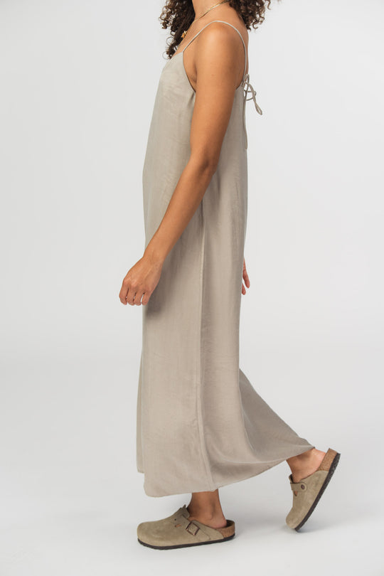 Alternative Ansicht von Woven Dress  aus The Last Dance Kollektion