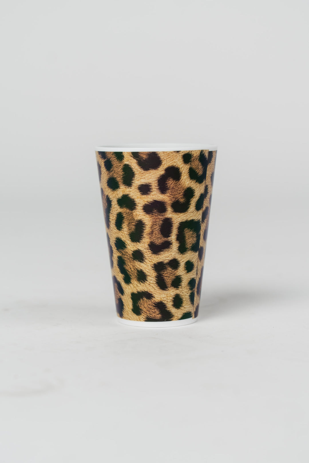 Party Cup Leo
