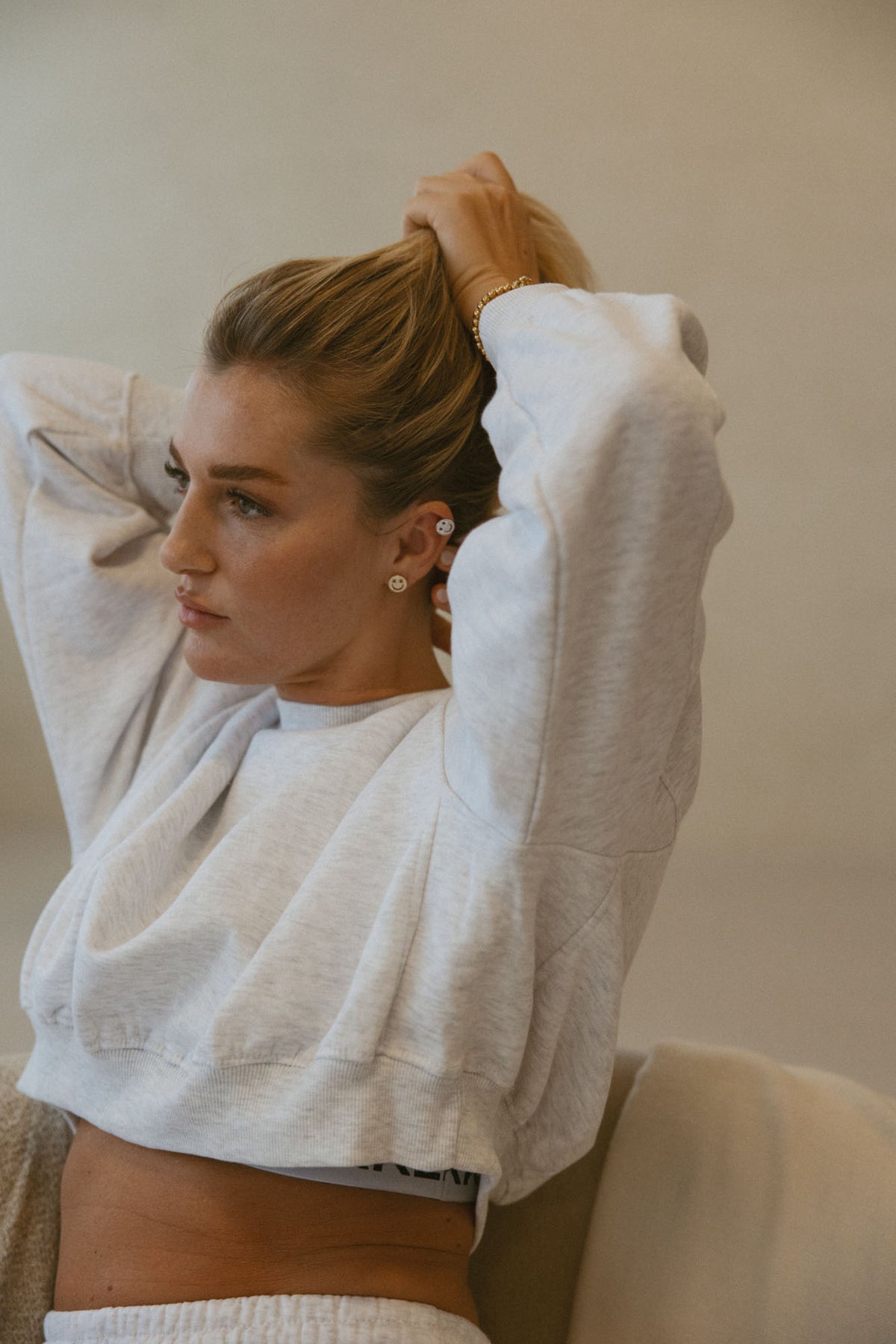 Karo Kauer Smile Studs Sparkle Gold