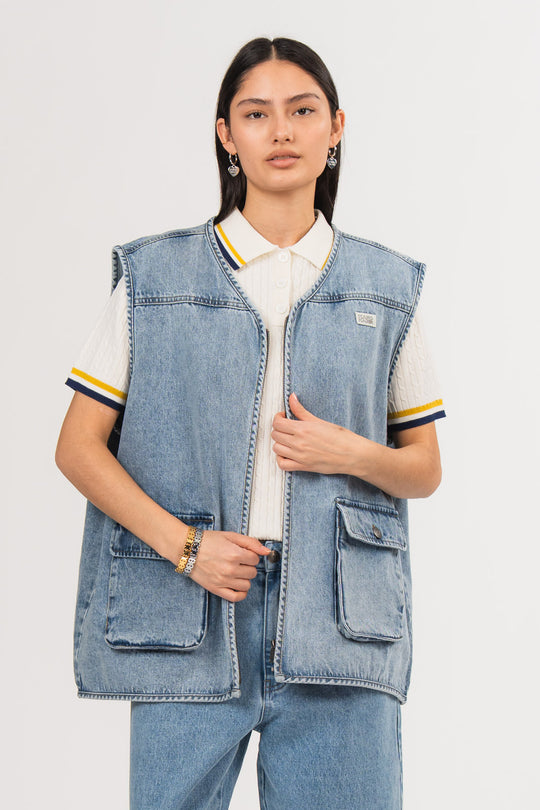 Bild von Denim Zipper Vest Blue  aus Kommunity Must-Haves Kollektion