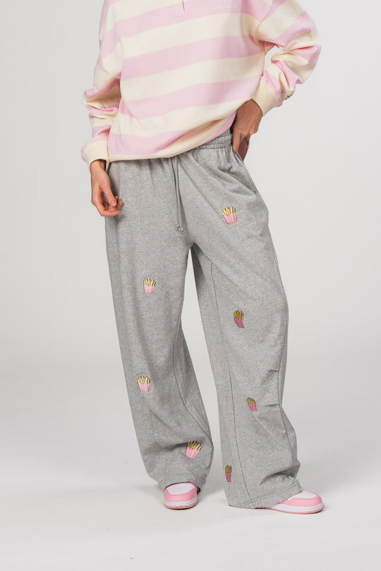 Bild von Barrel Jogger Pants Fries  aus Sweet & Salty Kollektion ausverkauft