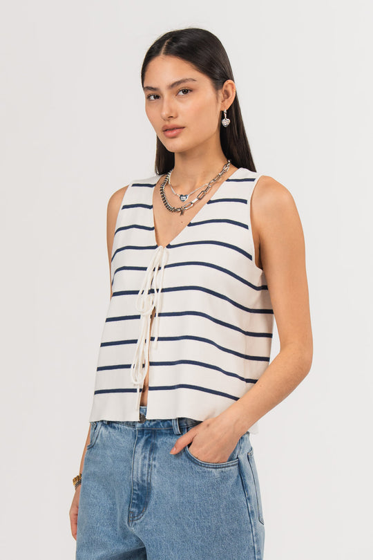 Bild von Knit Vest Stripes  aus End Of Season Sale Kollektion im Angebot
